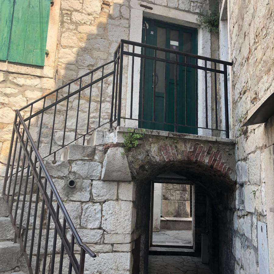 Happy Sun Hotel Split Exterior photo
